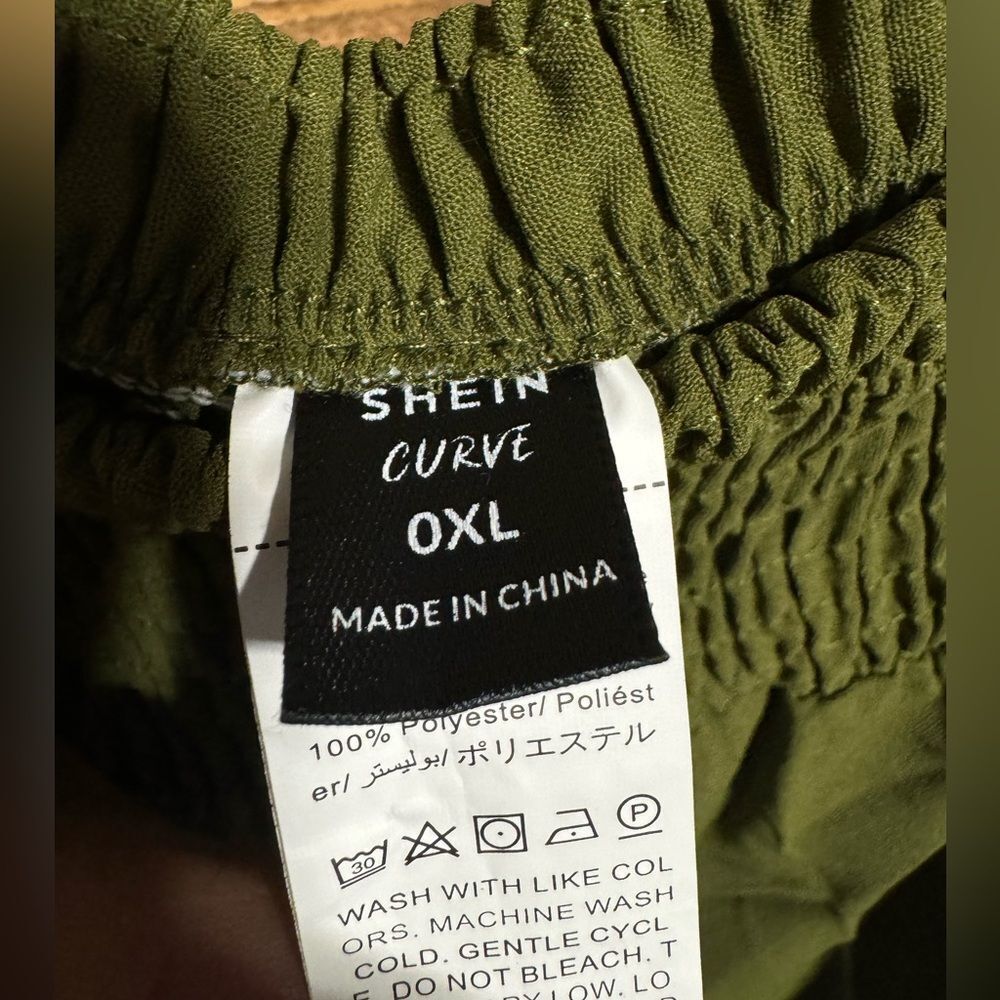 Olive Wide-Leg Smocked Waist Pants - Women - Picture 4 of 4